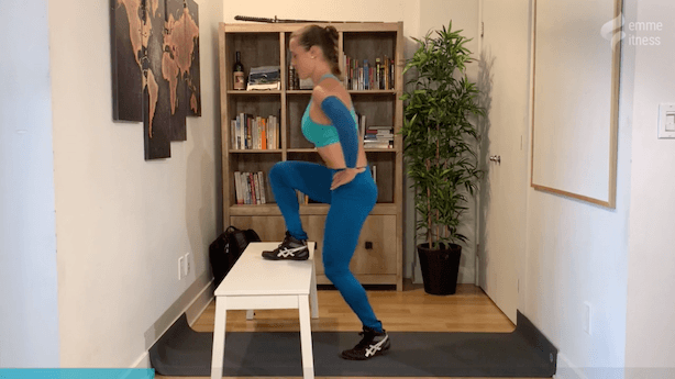 exercice du step up avant sur banc